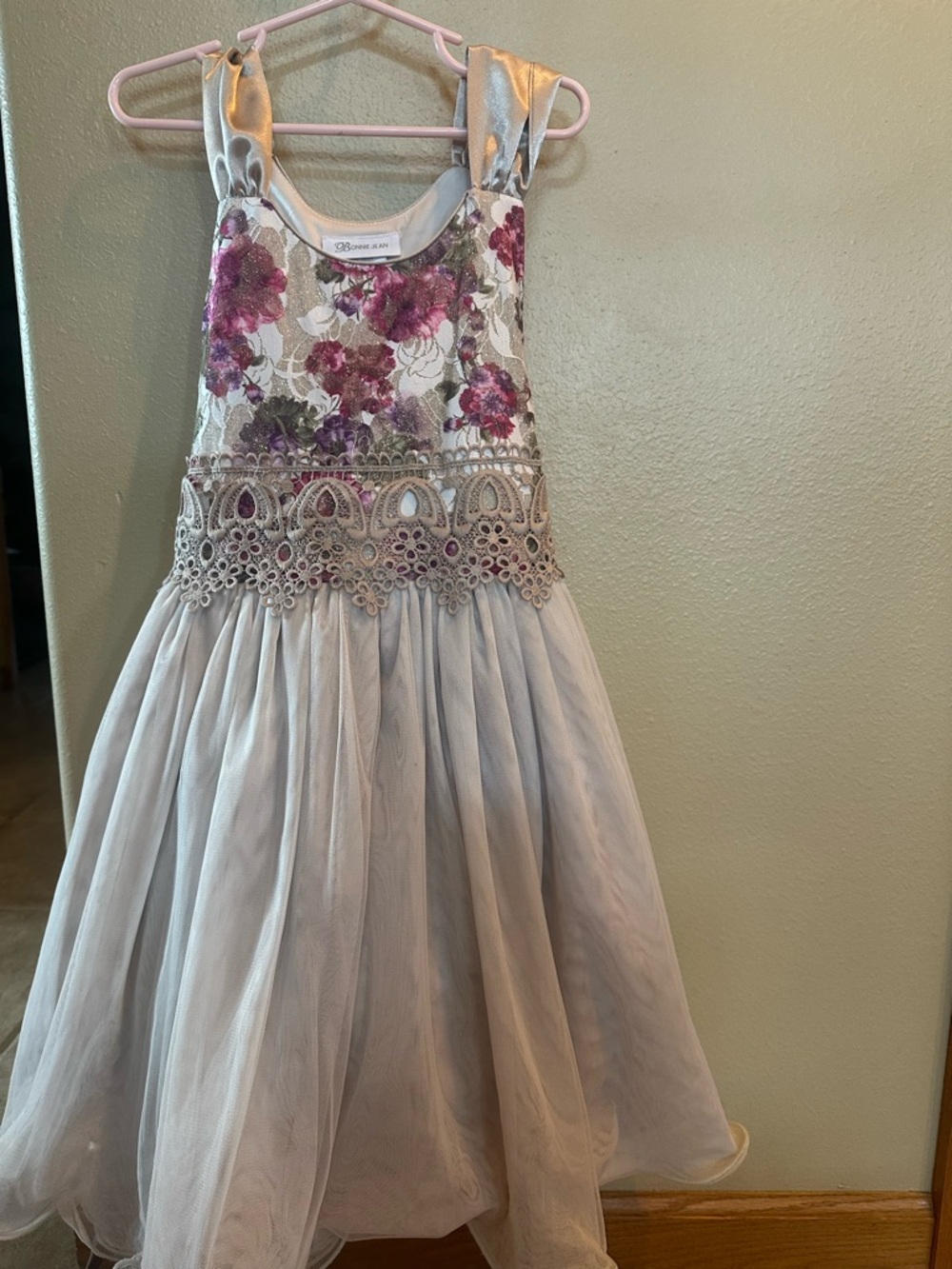 Bonnie Jean Silver Floral Lace Waist Party Dress. Size 8 worn once.